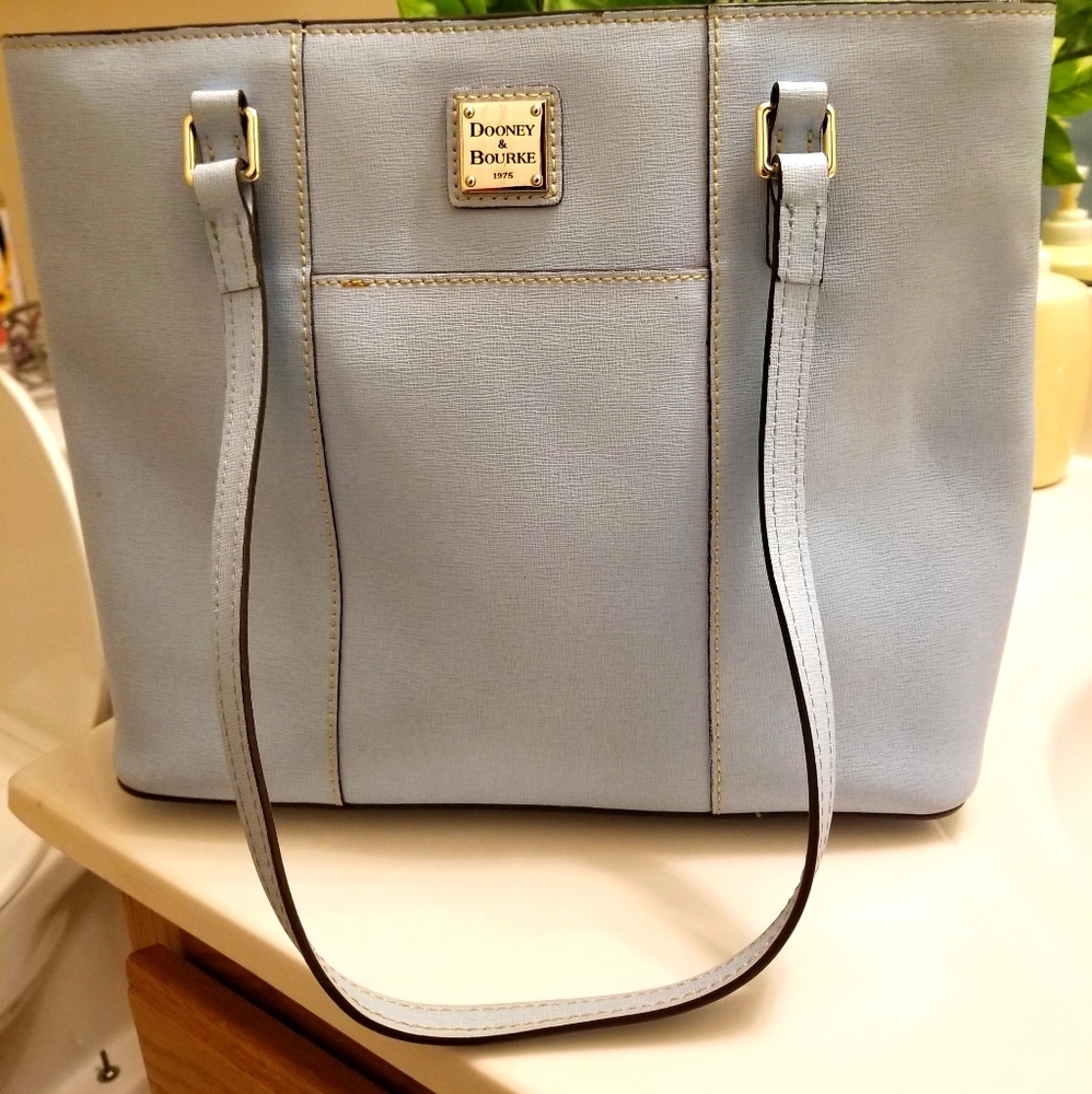 Authentic Dooney & Bourke handbag